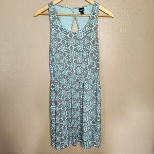 Patagonia Worn Wear West Ashley Drifter Gray Ikat Fish Tank Dress-Size S